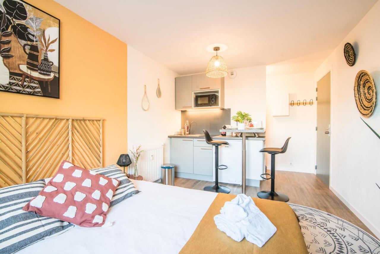 Tram - L'Absolu Apartment Strasbourg Luaran gambar